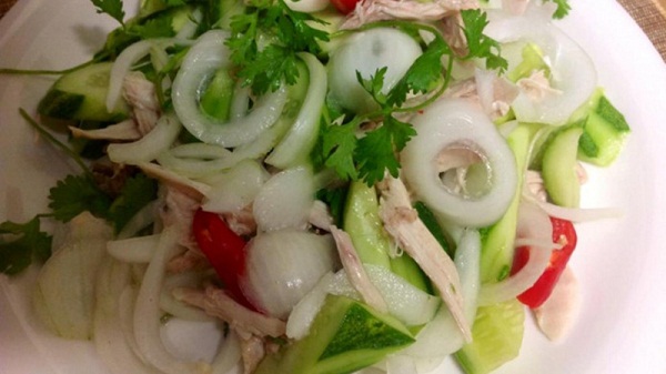 Salad hành tây.