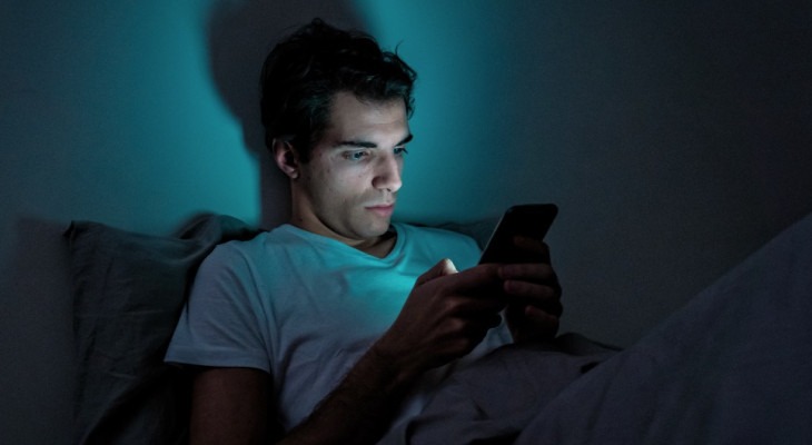 Lạm dụng phim khiêu dâm