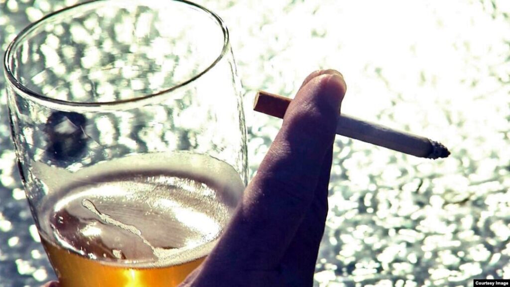 Thói quen xấu gây yếu sinh lý